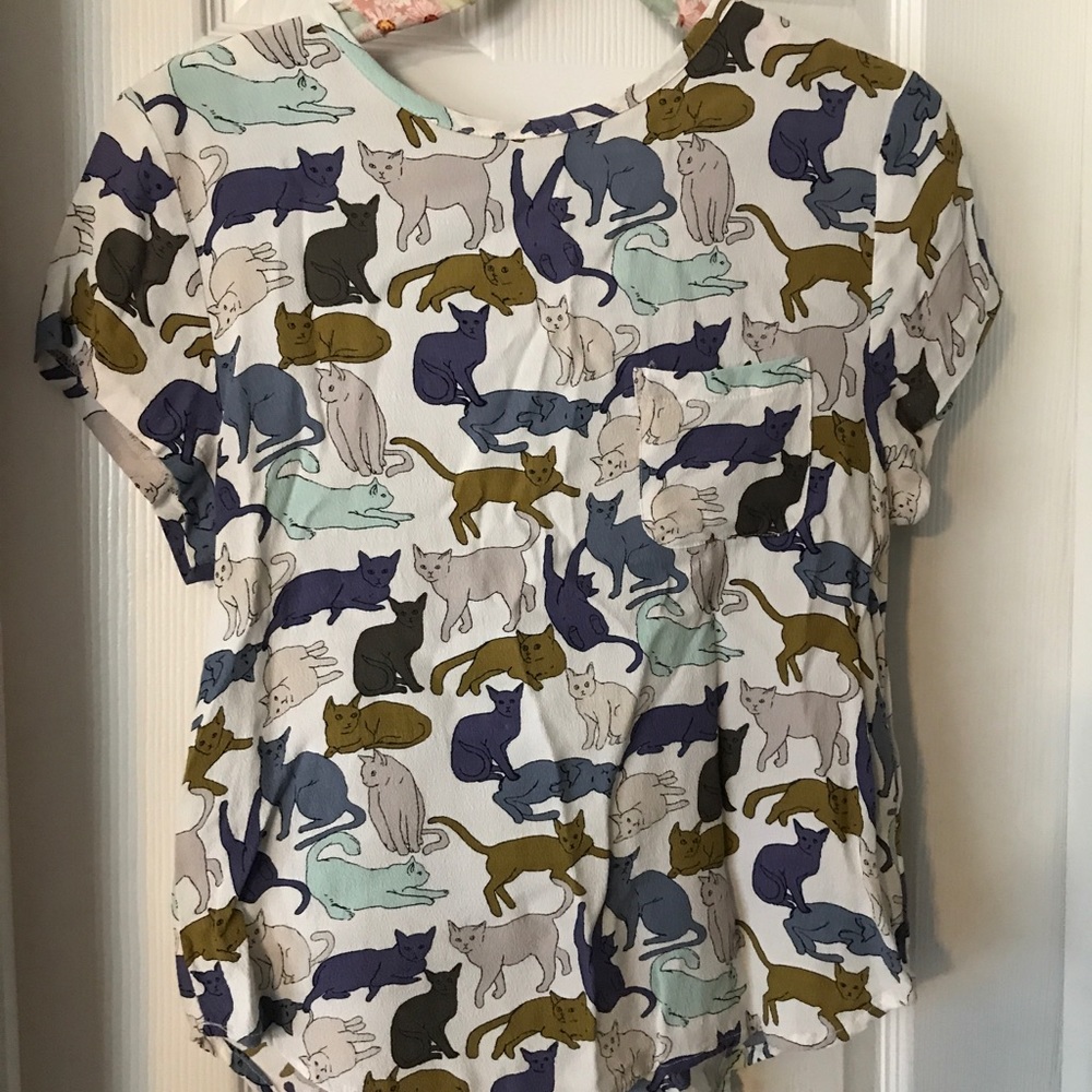 Cat top